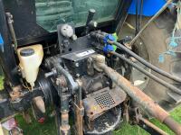 2002 NEW HOLLAND TL100 4WD TRACTOR - 44