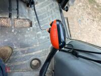 2002 NEW HOLLAND TL100 4WD TRACTOR - 52