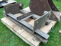 MANITOU HEADSTOCK MOUNTING PLATE - 2
