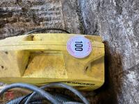 KARCHER 411A PRESSURE WASHER - 3
