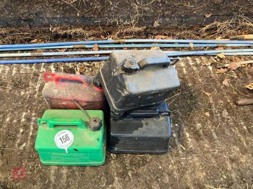 5 PLASTIC FUEL CANS