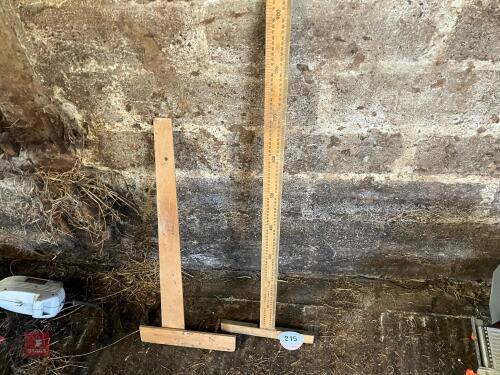 2 WOODEN SET SQUARES