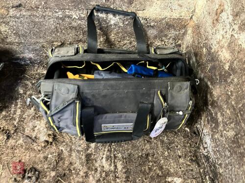 STANLEY FATMAX TOOLBAG & CONTENTS