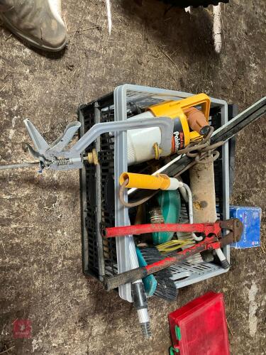 CRATE OF DECORATING EQUIPMENT