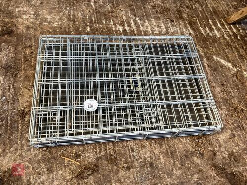 COLLAPSABLE PET CAGE
