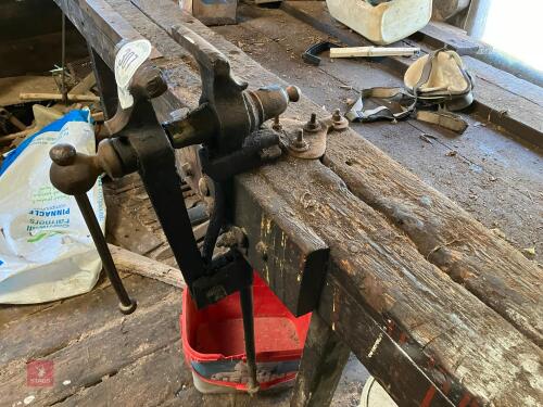BENCH MOUNTED LEG VICE