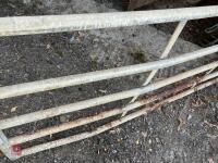 9' GALVANISED YARD GATE - 7