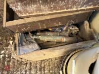 LARGE QTY OF MIXED FITTINGS - 9