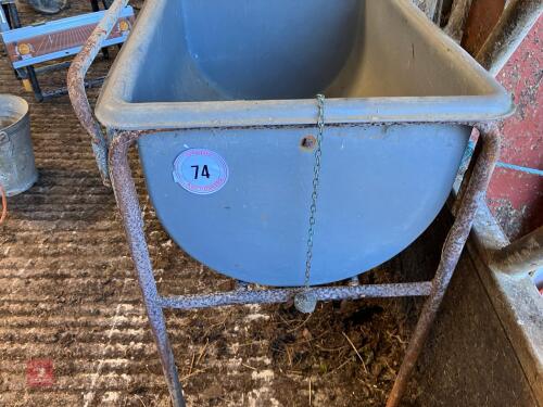 DAIRY WASH BIN
