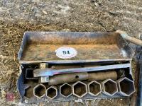 WHEELBRACE & SOCKETS - 2