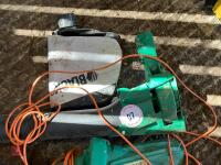 BLACK & DECKER LEAF BLOWER - 2