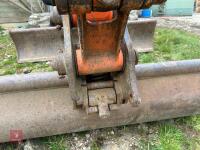 2006 HITACHI ZAXIS 30 3T DIGGER - 9