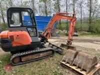 2006 HITACHI ZAXIS 30 3T DIGGER - 30