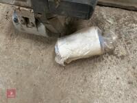 NEWLONG 240V BAG STITCHER & COTTON - 5