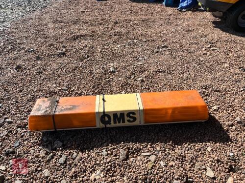 1.06M FLASHING BEACON