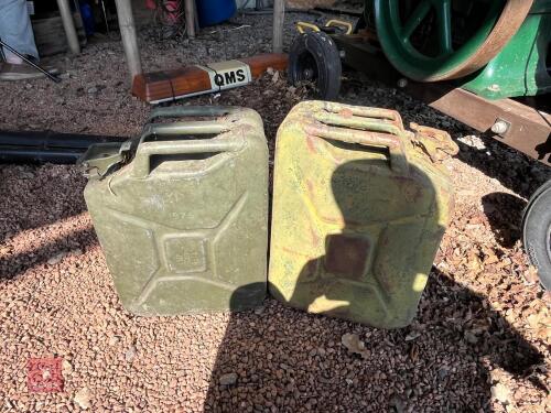 2 JERRYCANS