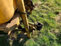TEAGLE FERTILISER SPINNER - 15