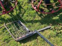 VICON HAYBOB 300 - 9