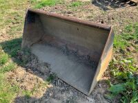 5' LOADER BUCKET