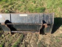 5' LOADER BUCKET - 6