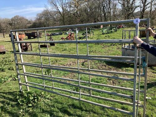 2 X 3M GALVANISED CATTLE HURDLES