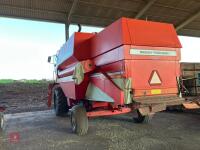 1994 MASSEY FERGUSON 32 COMBINE - 12