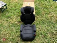 HALFORDS ESSENTIALS CHILD CAR SEAT