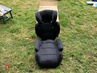 HALFORDS ESSENTIALS CHILD CAR SEAT - 2