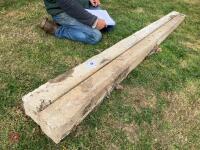 2 CONCRETE POSTS - 2