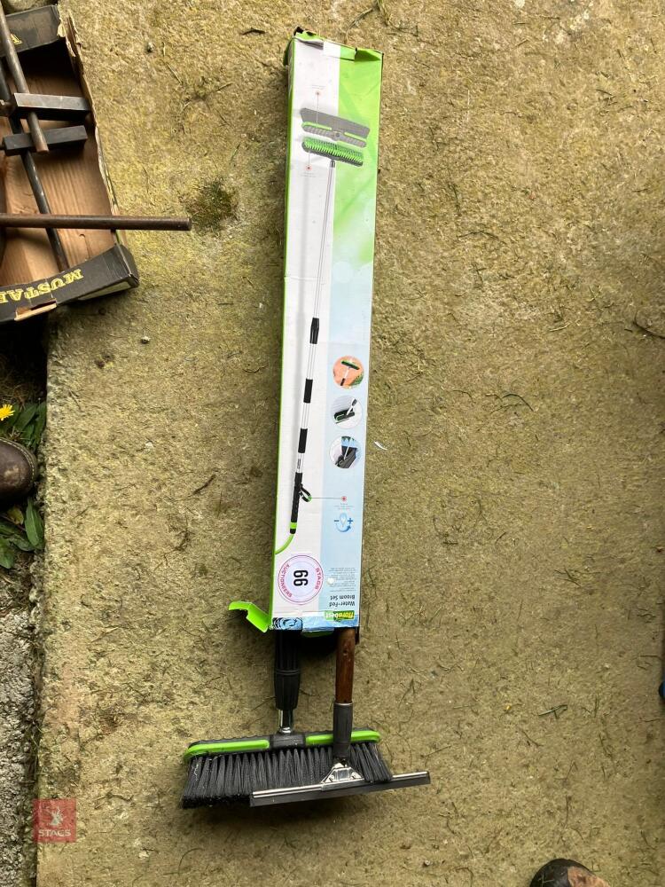 EXTENDABLE WASH BRUSH SQUEEGY, HOSE PIPE