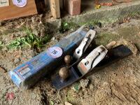 2 WOOD PLANES & BOX OF DRILL BITS