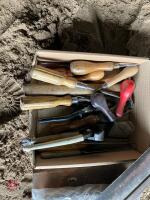 BOX OF WOODWORKING HAND TOOLS - 6