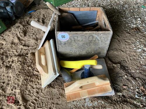 BOX OF BUILDERS TROWELS, FLOATS, ETC