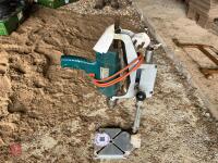 BLACK & DECKER 240V DRILL & STAND - 4