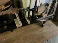 DIRTY PRO TOOLS A870 WOOD WORKING LATHE - 8