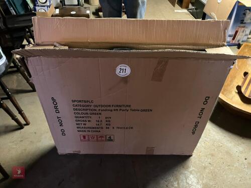 FOLDING 6' PLASTIC FOLDING PARTY TABLE