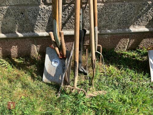 VARIOUS GARDEN TOOLS