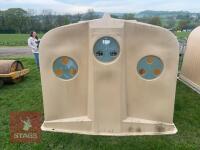 2.3M X 2.7M CALF HUTCH & RUN - 9