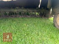 2002 JOHN DEERE 1365 TRAILED MOWER - 8