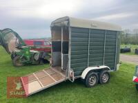 SINCLAIR EQUINE TRAILER - 6