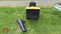 CLUB CADET LR2 RIDE ON MOWER - 4