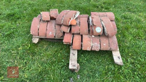 PALLET OF WALL CAPPINGS