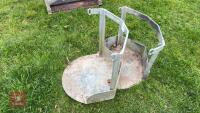 2 GALVANISED BARREL HOLDERS - 5
