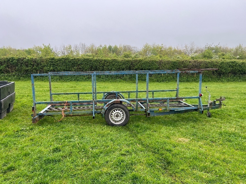 1.3M X 3.8M SPECIALIST TRAILER
