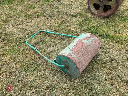 GARDEN ROLLER