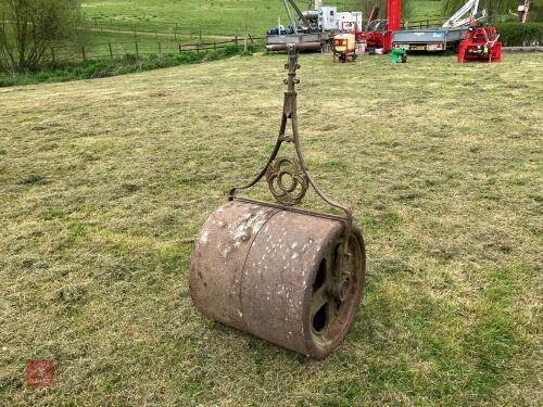 LARGE VINTAGE GARDEN ROLLER