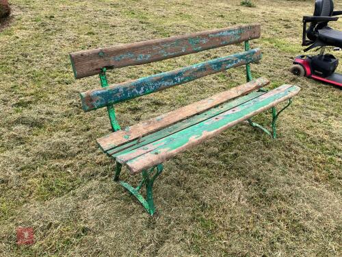 VINTAGE GARDEN BENCH