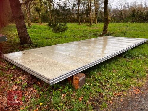 FIBREGLASS/ALLOY ROOF (S/R)