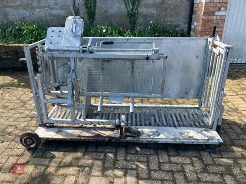 LRG GALVANISED TURN-OVER CRATE