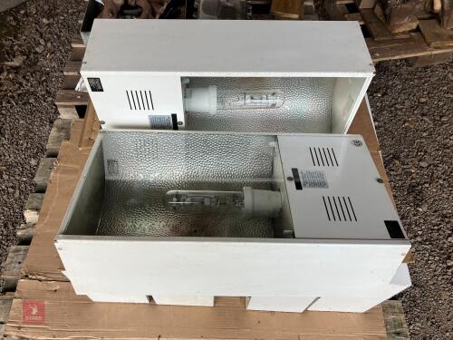 6 X LARGE WORKSHOP LIGHTS